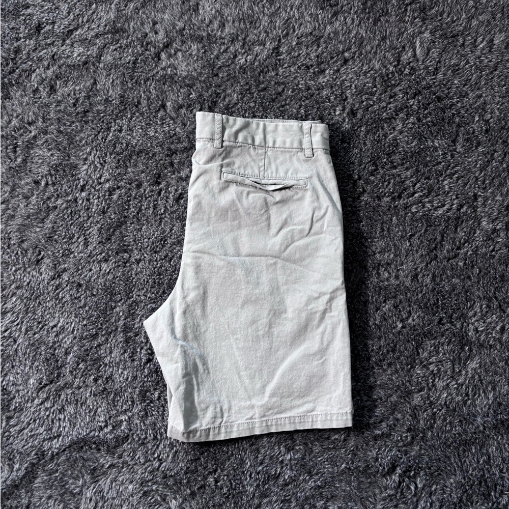 Old Navy Gray Flat Front Shorts for Casual Style